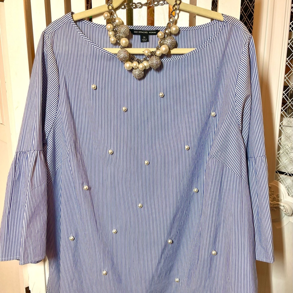 Blue/white stripe bell sleeve blouse pearl necklace included NEW WITHOUT TAGS